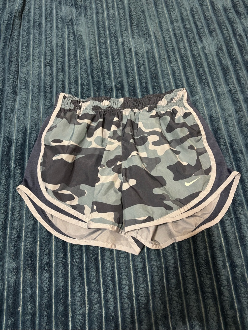 Nike Women's Camo Athletic Shorts - Gray/Black/Blue